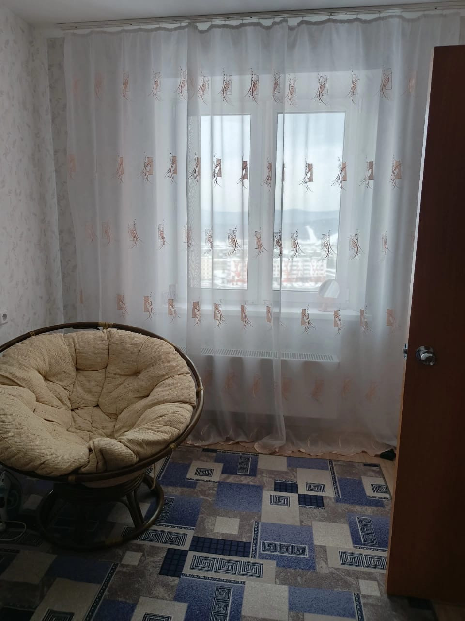4-х комнатная квартира в апельсинках
